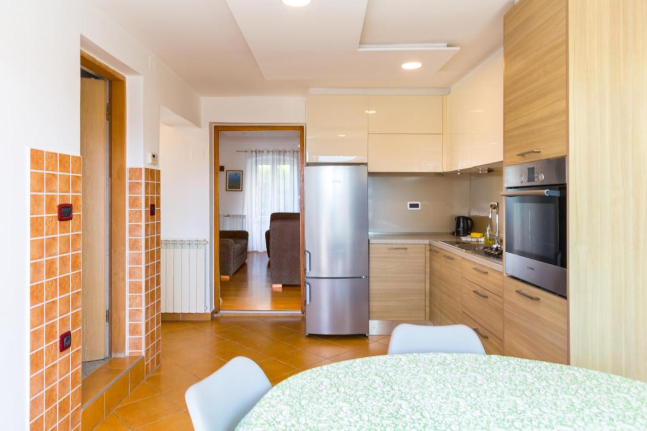 Ferienwohnung Luis Medulin Exterior foto